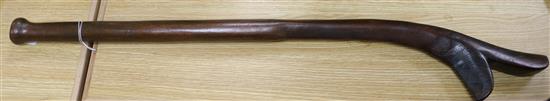 A Fijian gunstock throwing club L.92cm